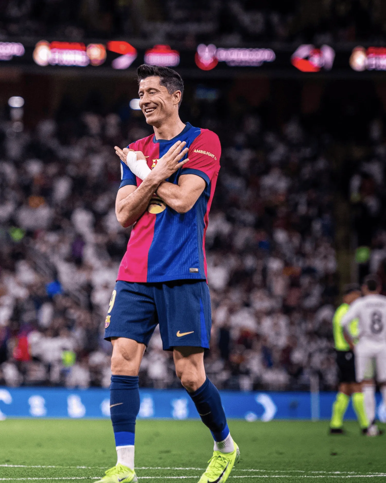 包含莱万多夫斯基意外战胜澳大利亚队，出色发挥引爆全场！的词条-九游游戏平台